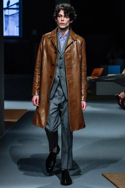 Look 14